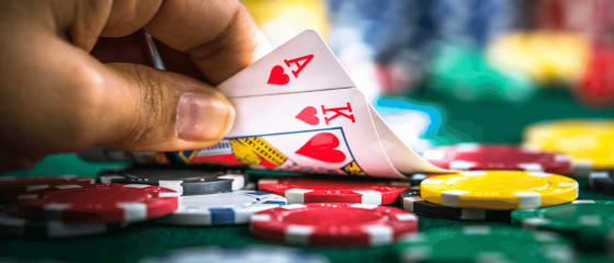 Zabójcze kombinacje w pokerze używane przez profesjonalistów