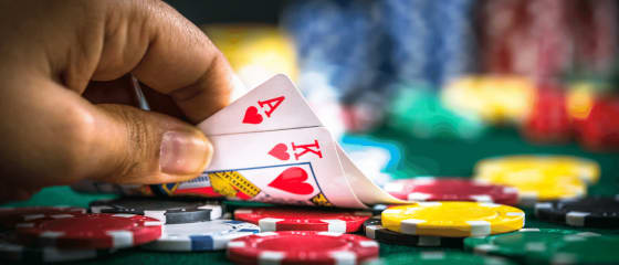 Zabójcze kombinacje w pokerze używane przez profesjonalistów